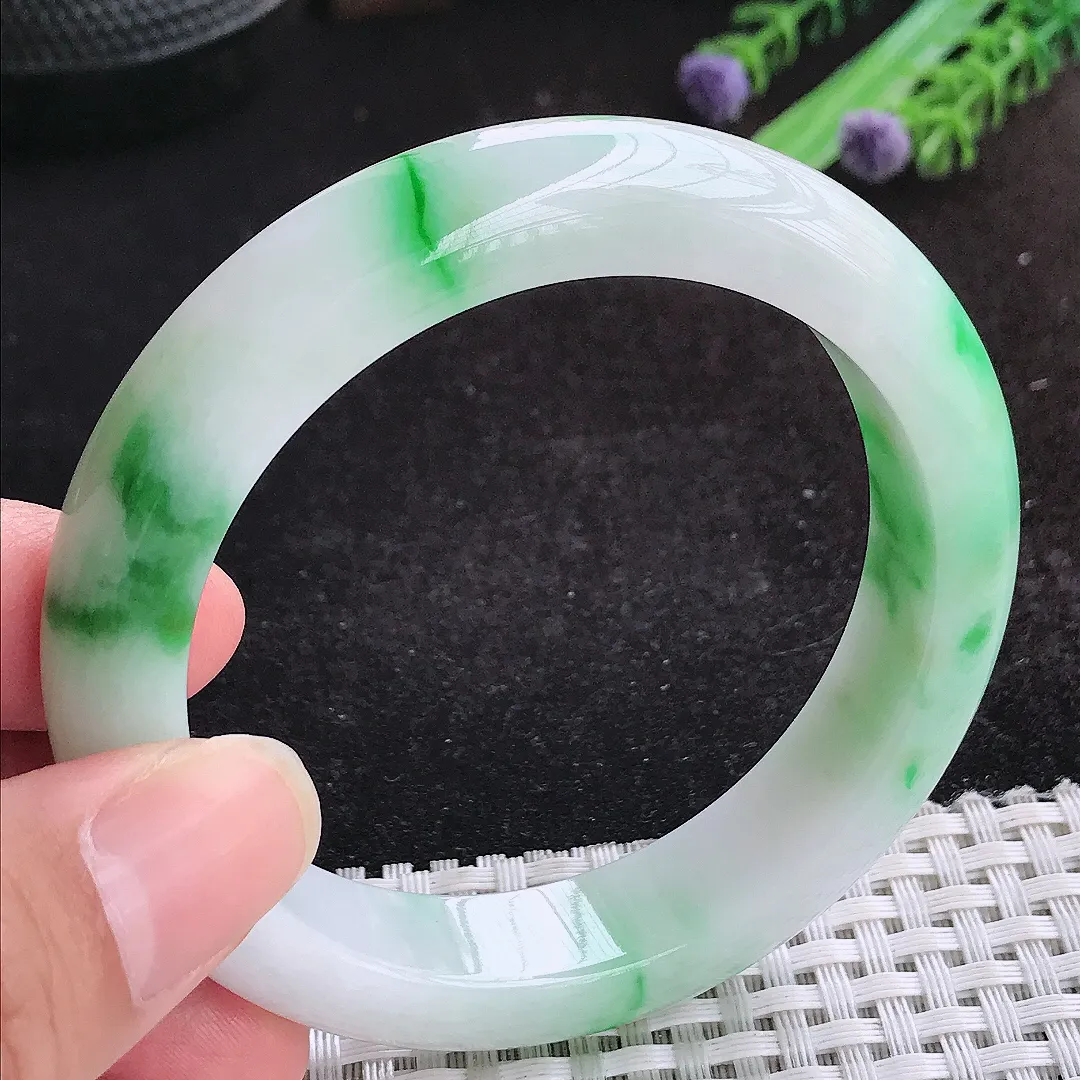 自然光56/12.8/9.2老坑精美冰润飘阳绿手镯天然翡翠玉镯女款