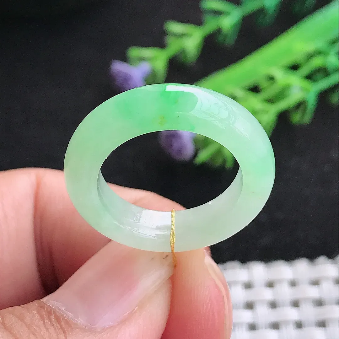 自然光17.2/5.5/4.4老坑冰胶水灵冰晴飘阳绿指环戒指翡翠玉石
