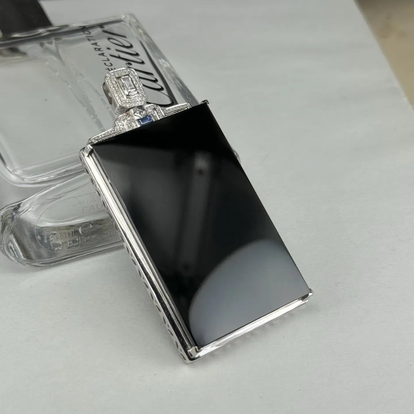 精品18k墨翠无事牌 种好色正 黑度极好 打灯通透 油性十足