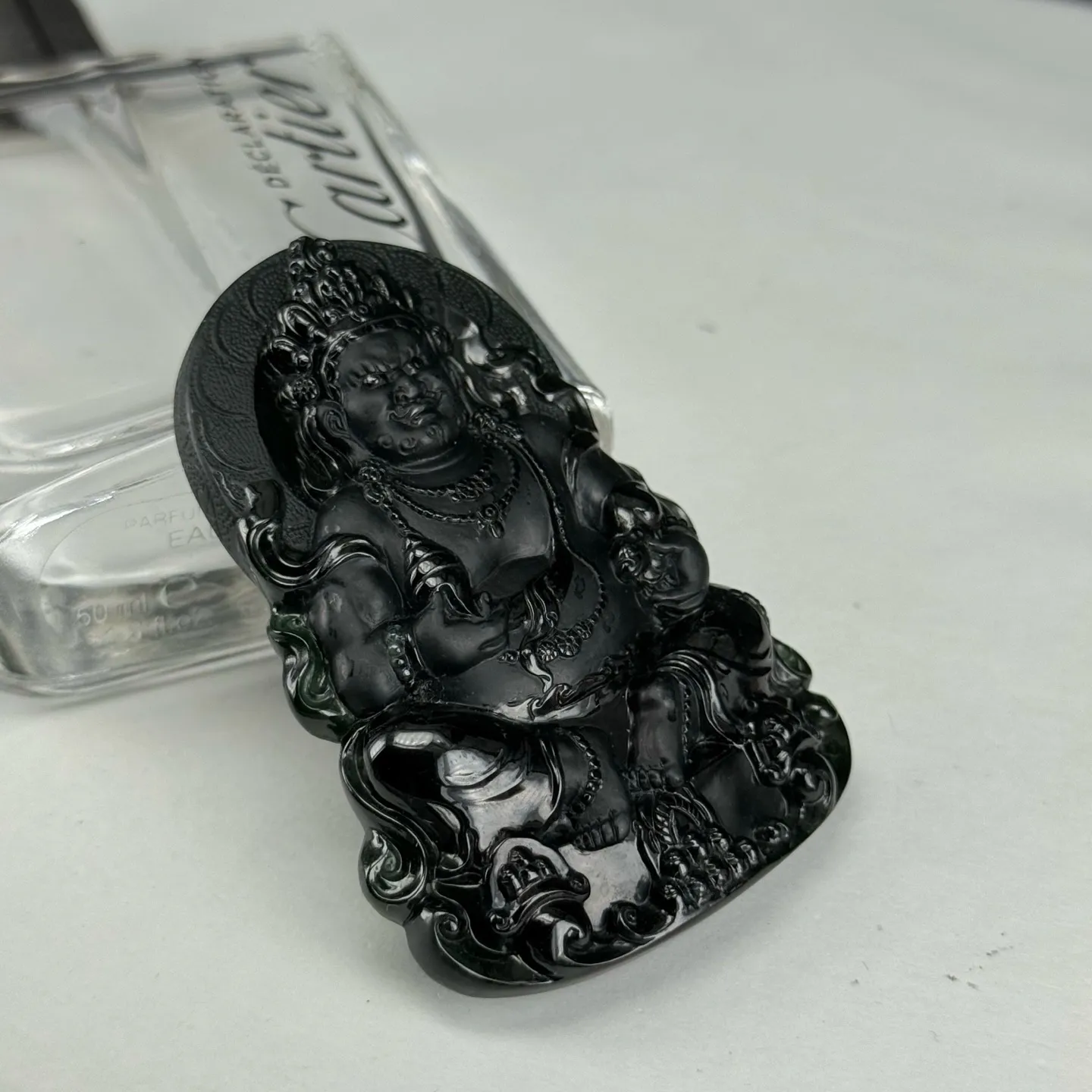 精品墨翠黄财神 种好色正 黑度极好 打灯通透 油性十足