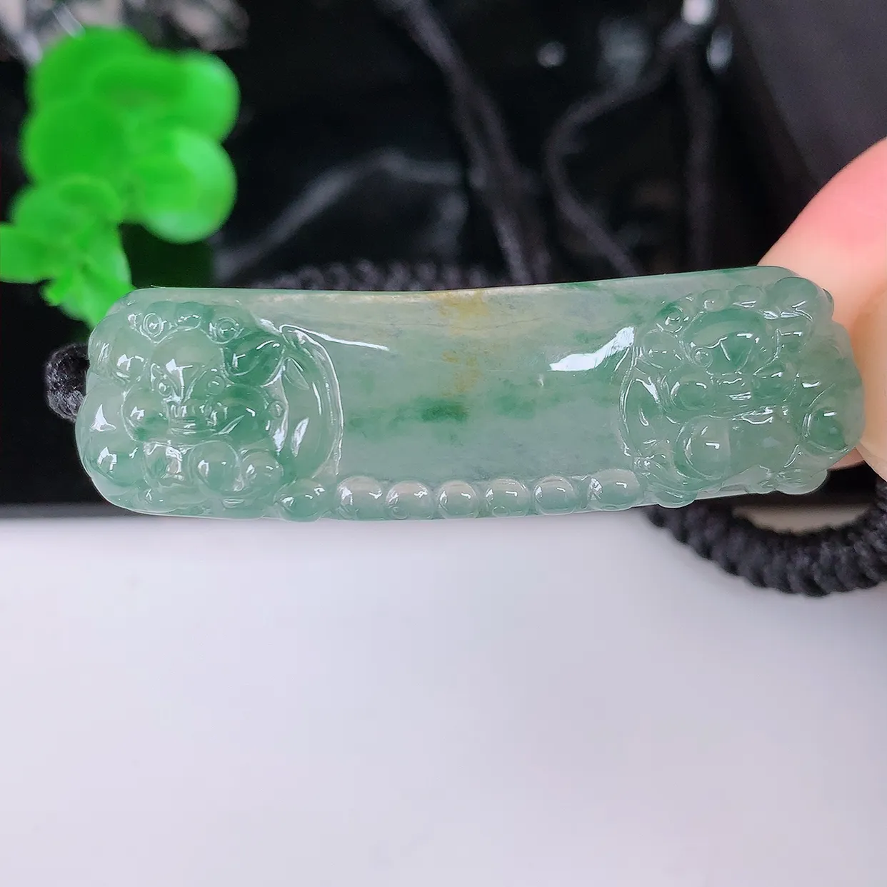 自然光实拍，冰种黄加绿翡翠貔貅手环手链，种老水足，冰清玉润  颜色漂亮  #01.26尺寸48.5*13.5-7.2