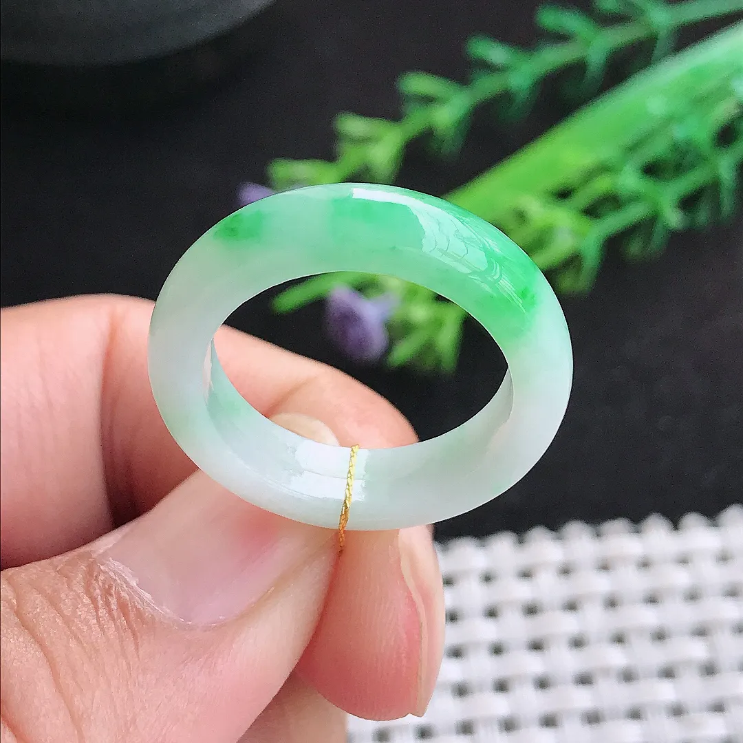 自然光18.8/6/4老坑秀气冰润飘阳绿指环戒指翡翠玉石