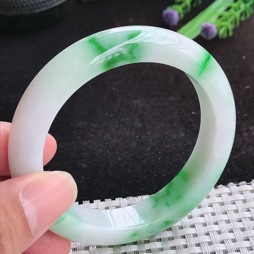 自然光56/12.8/9.2老坑精美冰润飘阳绿手镯天然翡翠玉镯女款