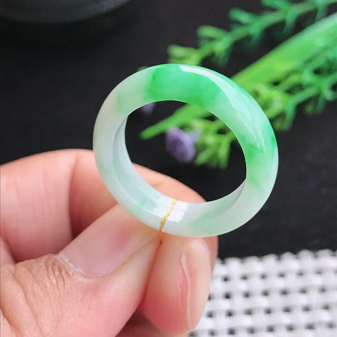 自然光18.8/6/4老坑秀气冰润飘阳绿指环戒指翡翠玉石