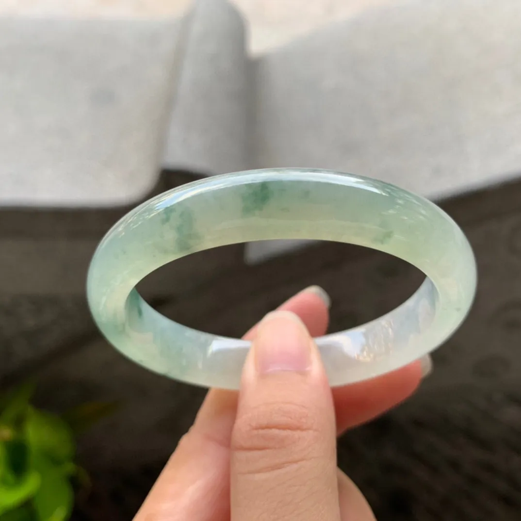 小圈口52.8-47-10.7-7 【冰种飘花贵妃手镯】贵妃52 53可戴