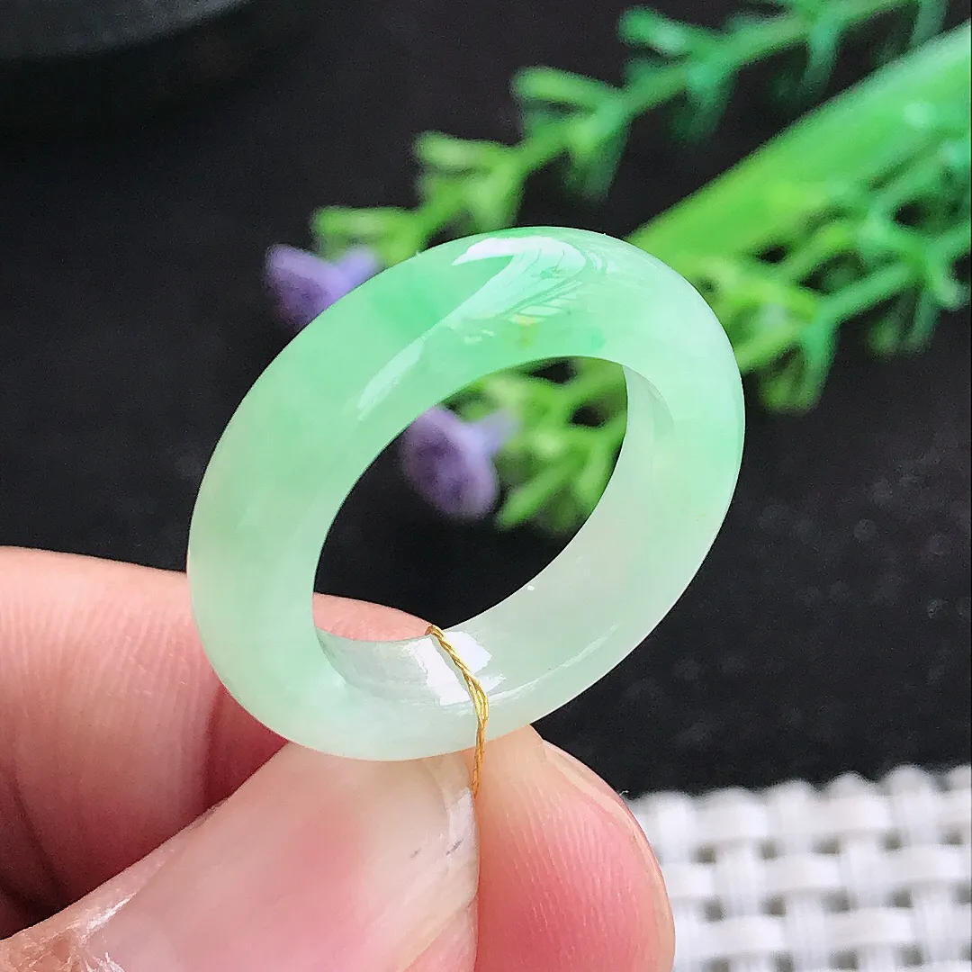 自然光17.2/5.5/4.4老坑冰胶水灵冰晴飘阳绿指环戒指翡翠玉石