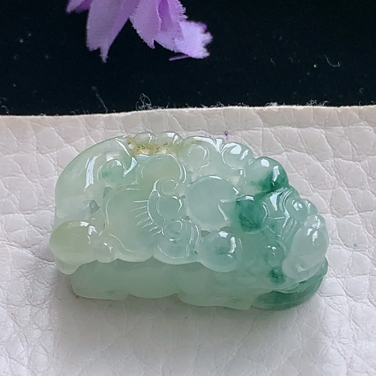 zzx实拍32.2*16.8*13.7缅甸翡翠精雕男女款三彩招财貔貅 皮休玉吊坠