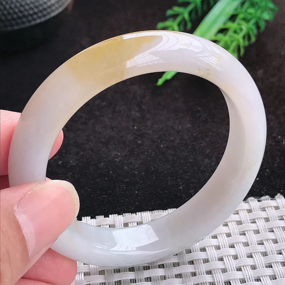 自然光51.5/12.5/8小圈口老坑冰润起胶特色飘黄翡手镯天然翡翠玉镯女款