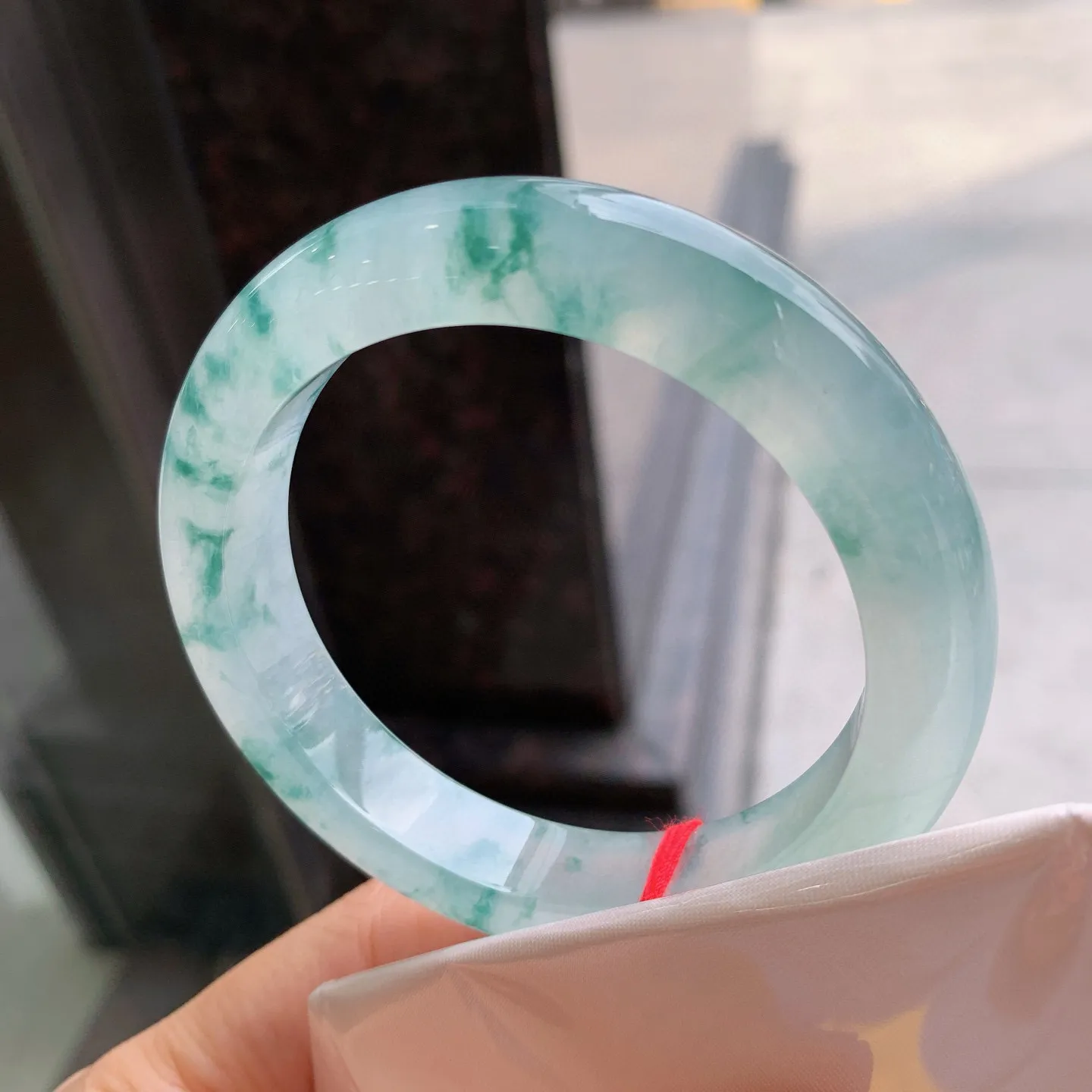 正圈冰飘花 尺寸：56.6/12.6/9.6mm