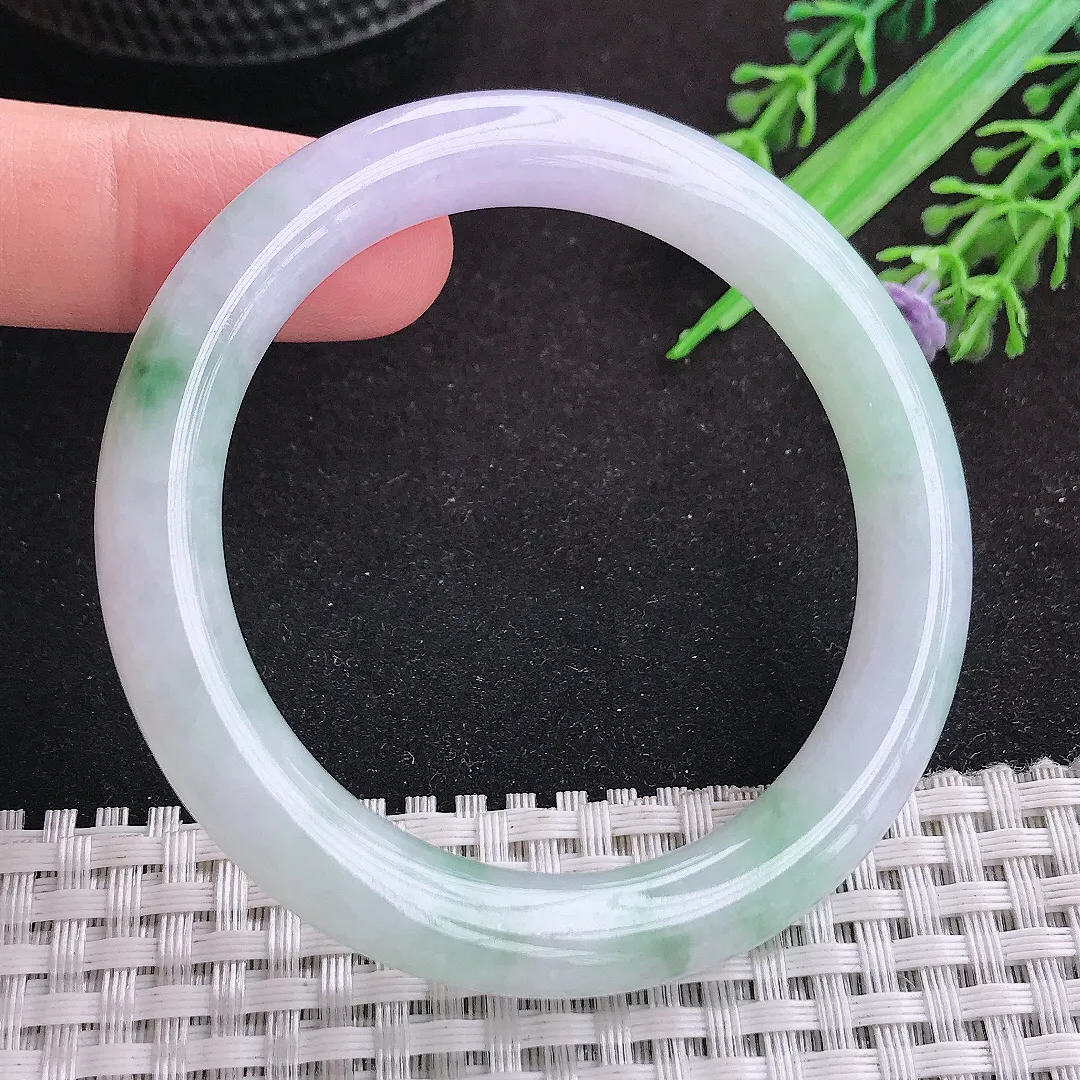 自然光51.5/8.8老坑精美冰润春带彩圆条手镯天然翡翠玉镯女款