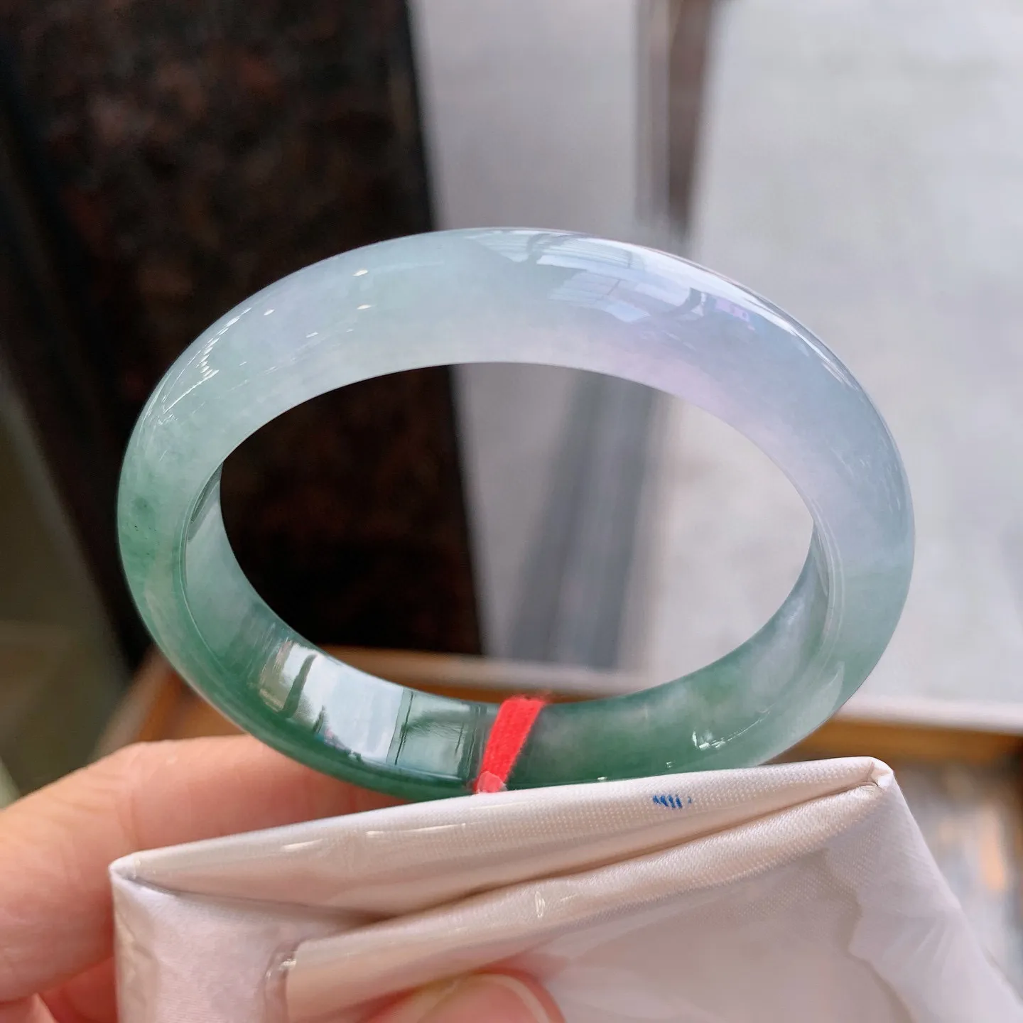 贵妃冰紫冰油  尺寸：53/46/11.5/7.3mm