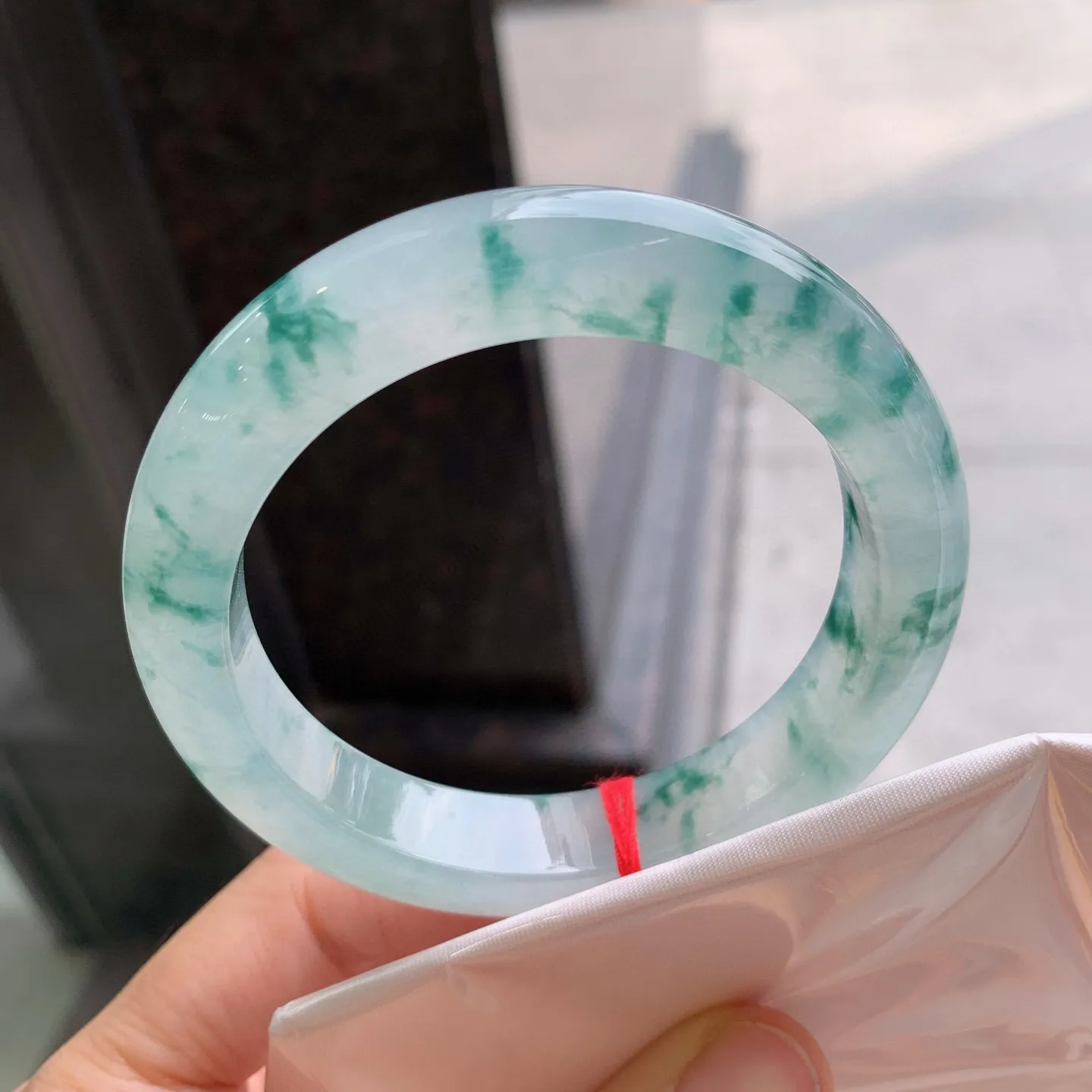 正圈冰飘花 尺寸：56.6/12.6/9.6mm