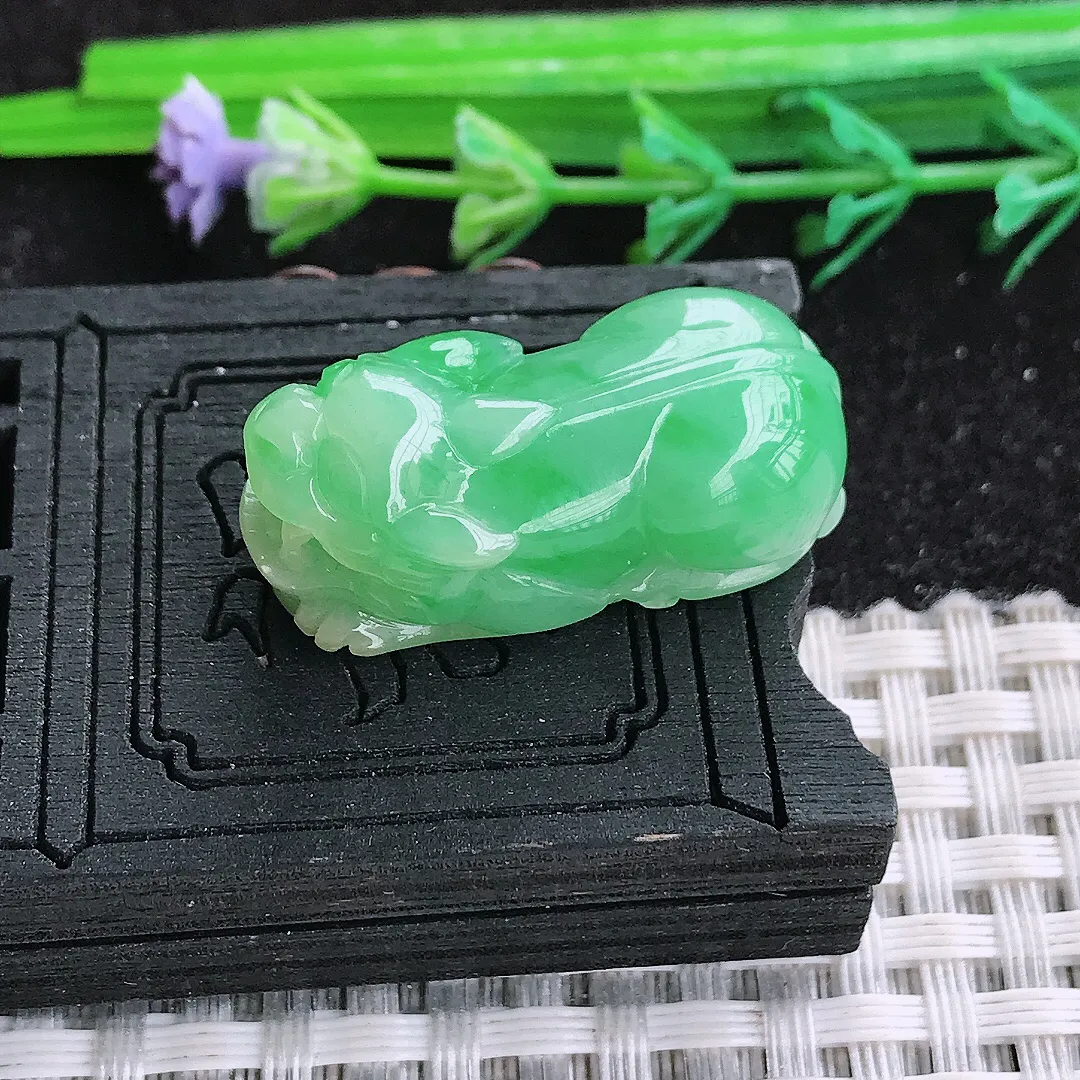 自然光30.2/14.2/11老坑精美冰润飘阳绿貔貅吊坠翡翠玉石挂件