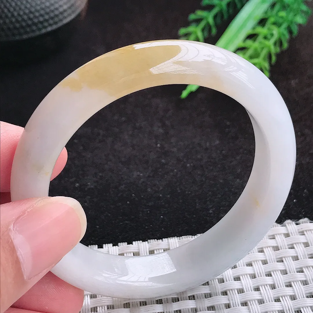 自然光51.5/12.5/8小圈口老坑冰润起胶特色飘黄翡手镯天然翡翠玉镯女款