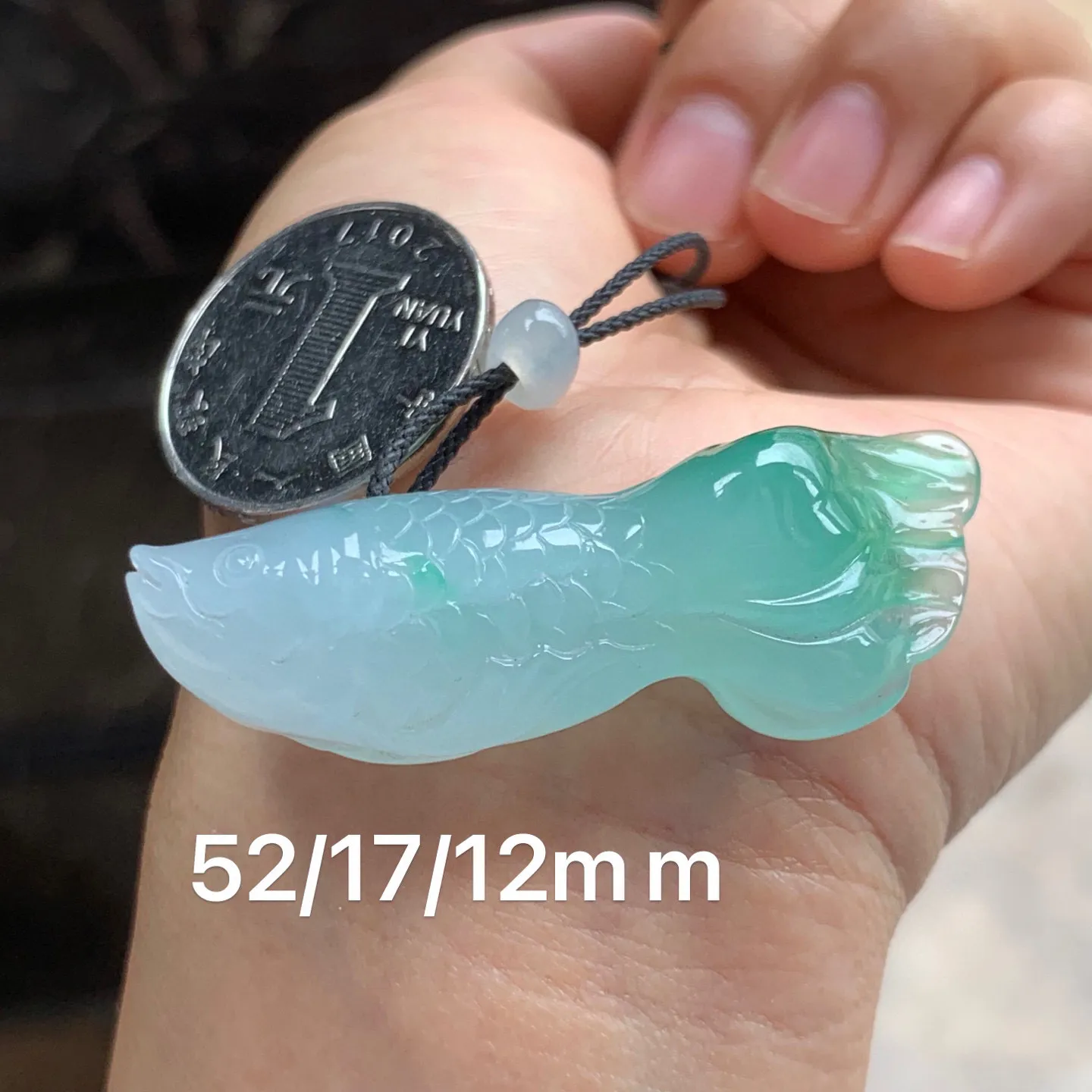 冰种晴绿小鱼儿 水润清新 灵动 栩栩如生