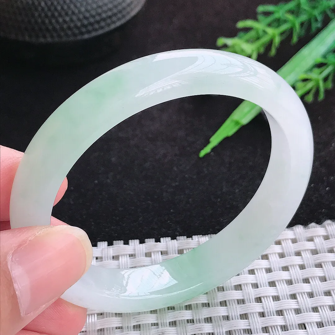 自然光53/48/11.2/7.5老坑冰胶果冻飘绿贵妃手镯天然翡翠玉镯女款