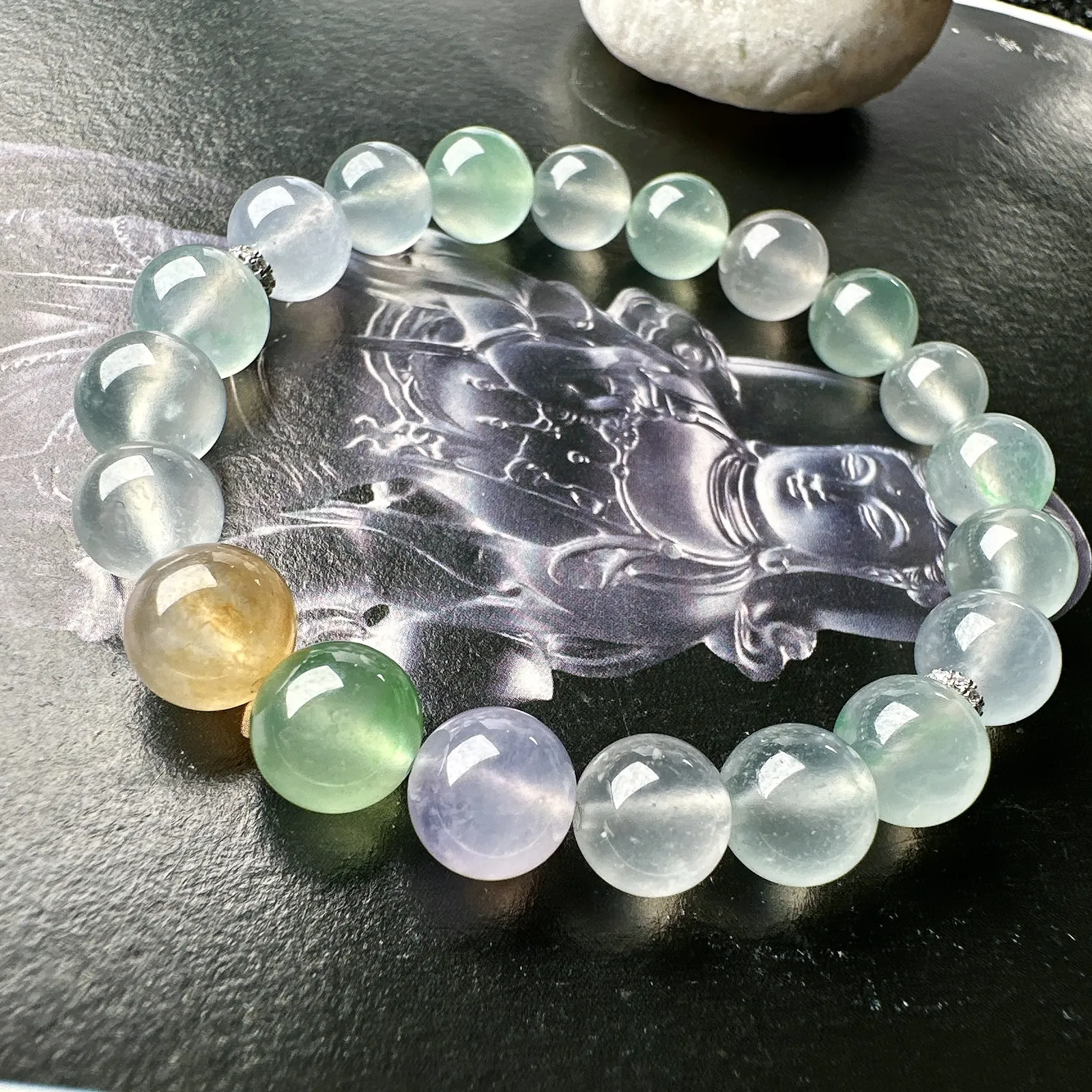 【冰种多宝手串】晶莹多彩的糖果串，多宝手串，颜色丰富，更重要的是种水都很好，性价比很不错，直径8.1-8.9毫米