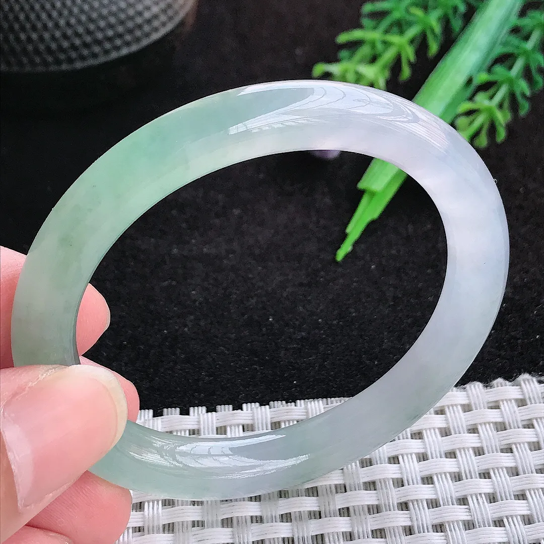 自然光51.45/8.5老坑冰种果冻胶冰晴小圈口贵妃手镯天然翡翠玉镯女款