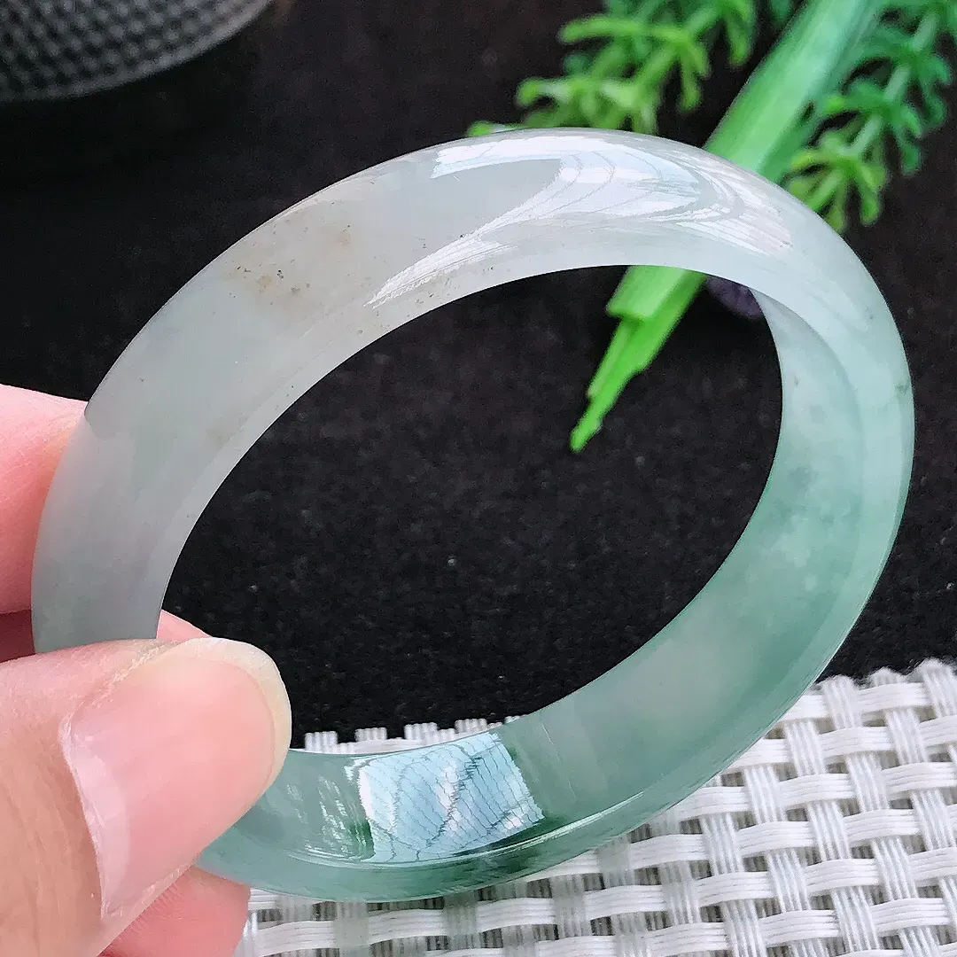 自然光51.5/45/13.4/6.8老坑冰胶果冻飘花小圈口贵妃手镯天然翡翠玉镯女款