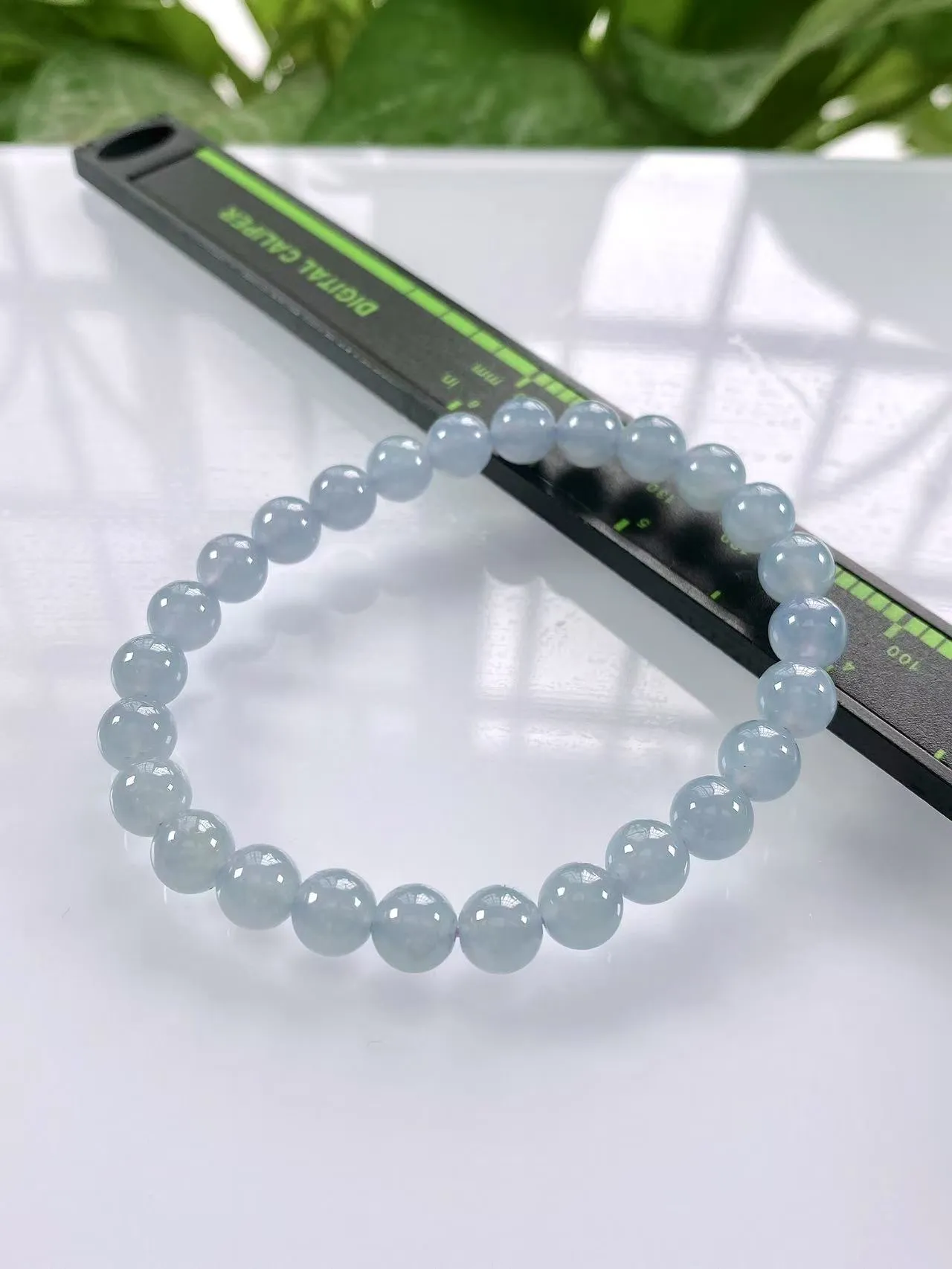 缅甸天然翡翠A货，卡7冰种起胶紫罗兰冰紫圆珠手串手链，尺寸：7mm/26颗，重量：15.70g