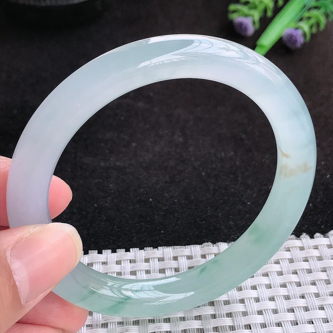 自然光57.8/9.8/9.5老坑冰透果冻胶冰飘花圆条手镯天然翡翠玉镯女款