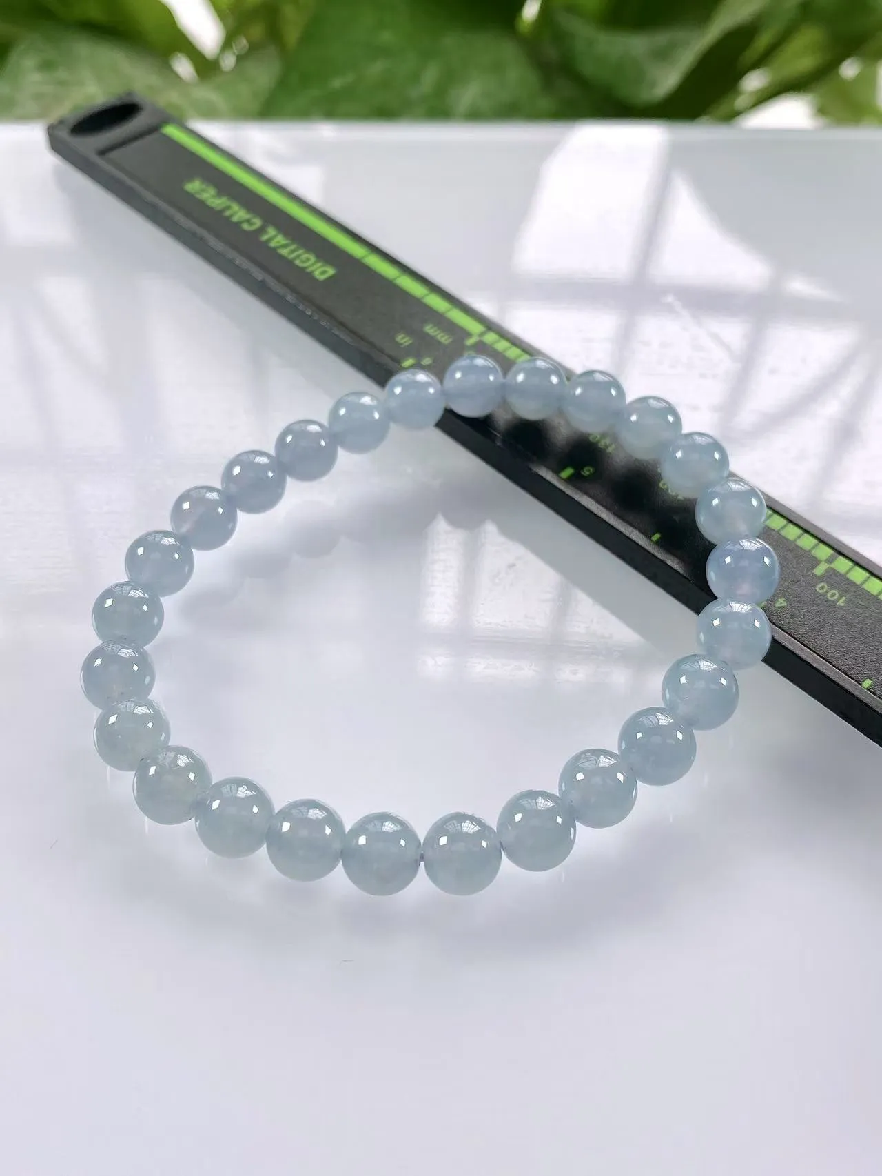 缅甸天然翡翠A货，卡7冰种起胶紫罗兰冰紫圆珠手串手链，尺寸：7mm/26颗，重量：15.70g