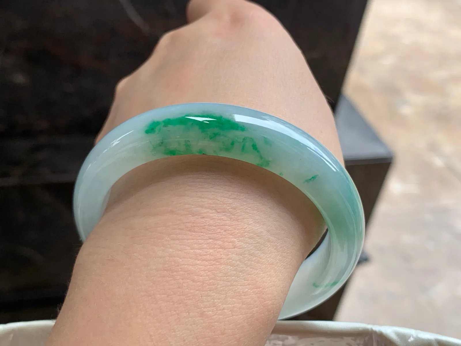 55-12.5-7.5

绿花手镯^_^种水足 清新