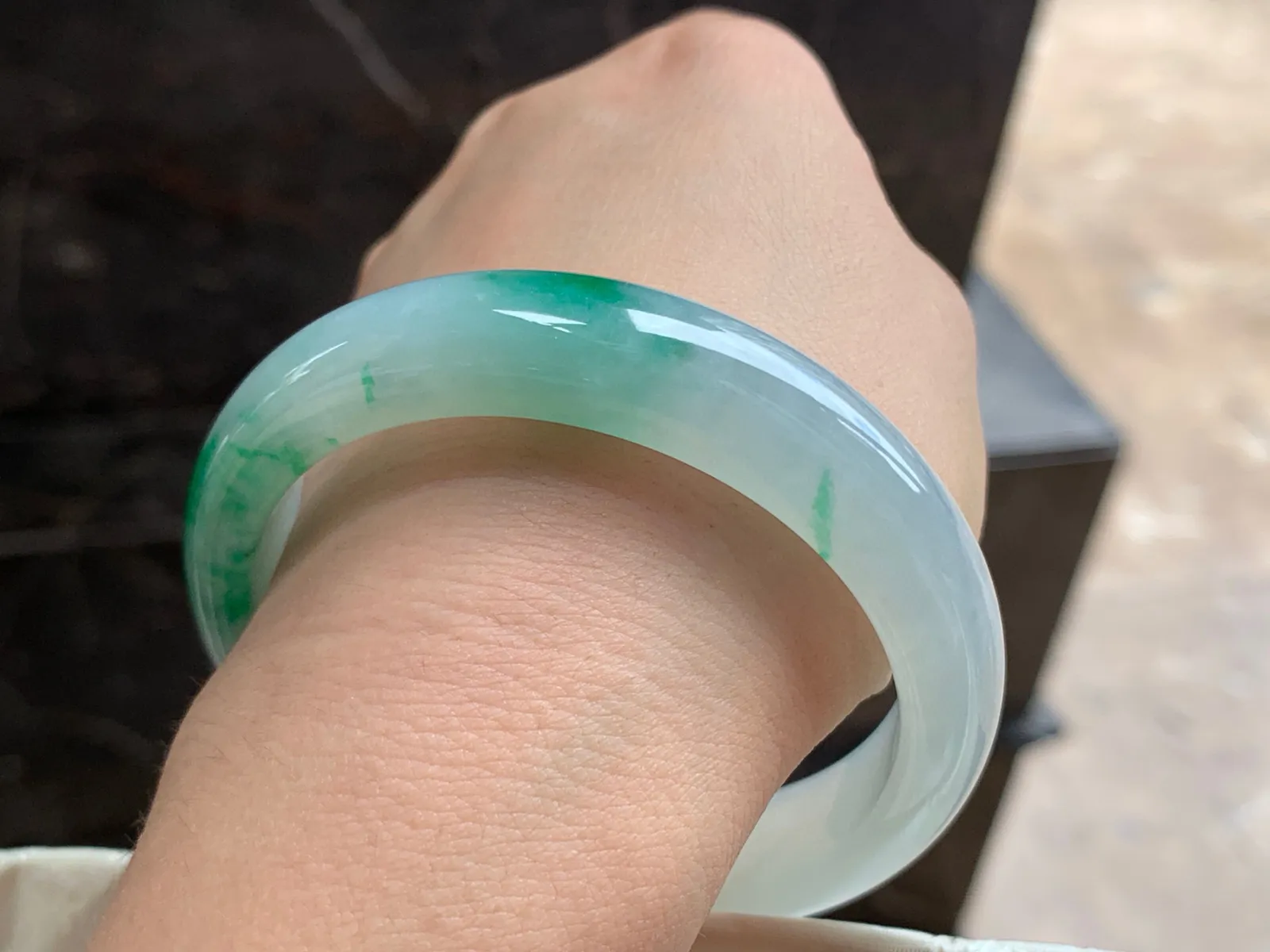 55-12.5-7.5

绿花手镯^_^种水足 清新