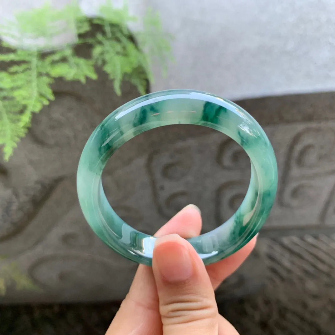 圈口 55.5-47.5-11.8-6.8【飘花贵妃手镯】贵妃55 56可戴