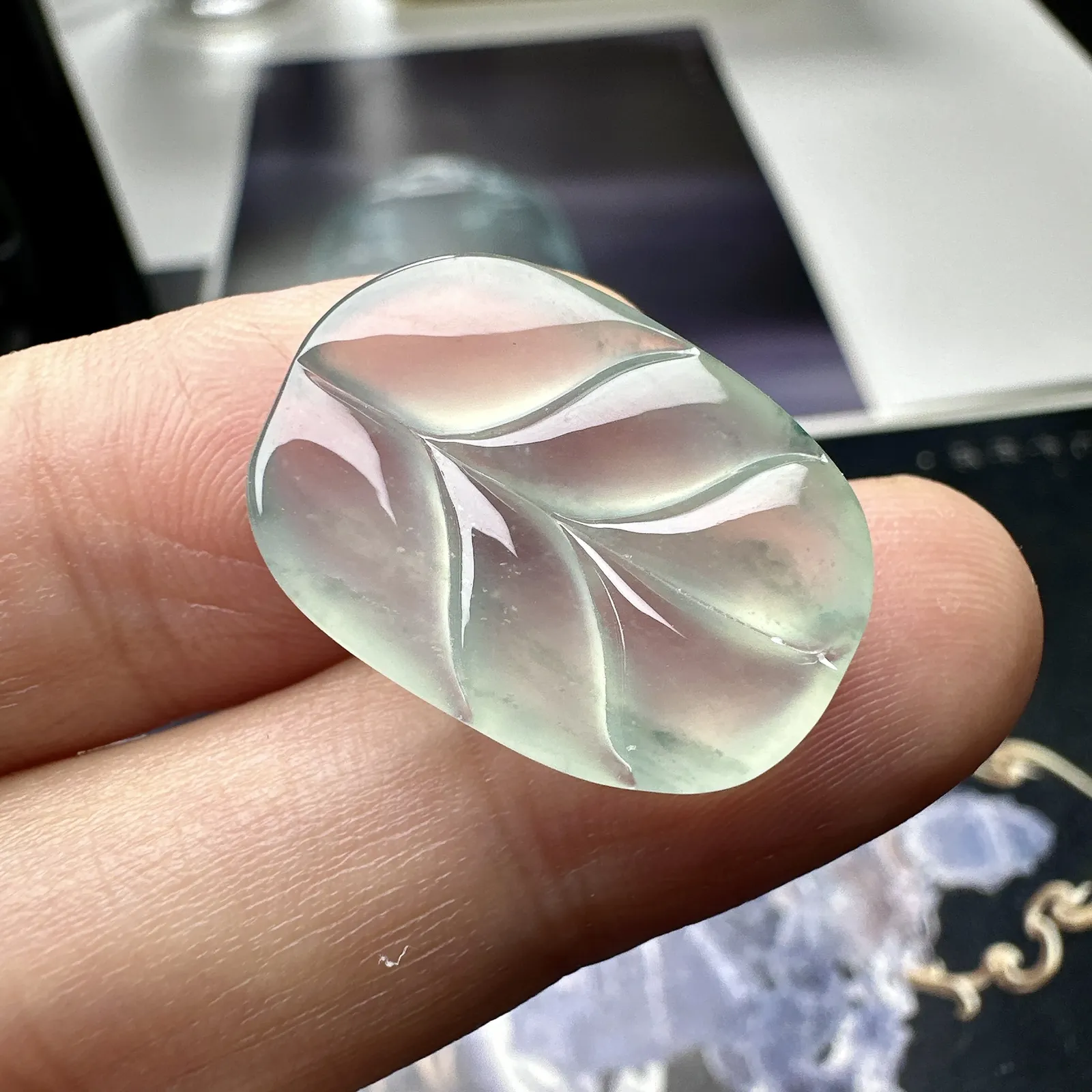 【冰种叶吊坠】金枝玉叶，种水上乘，晶莹剔透，纯净通透，莹光感很强
