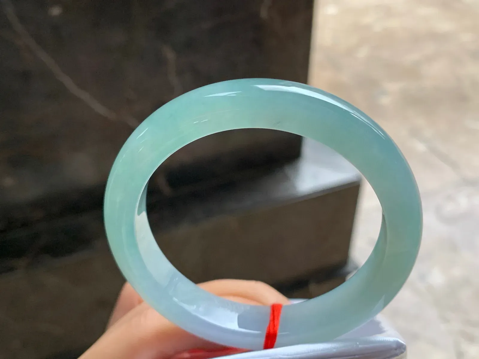 59-12.5-9

冰蓝手镯^_^颜色鲜艳 起光