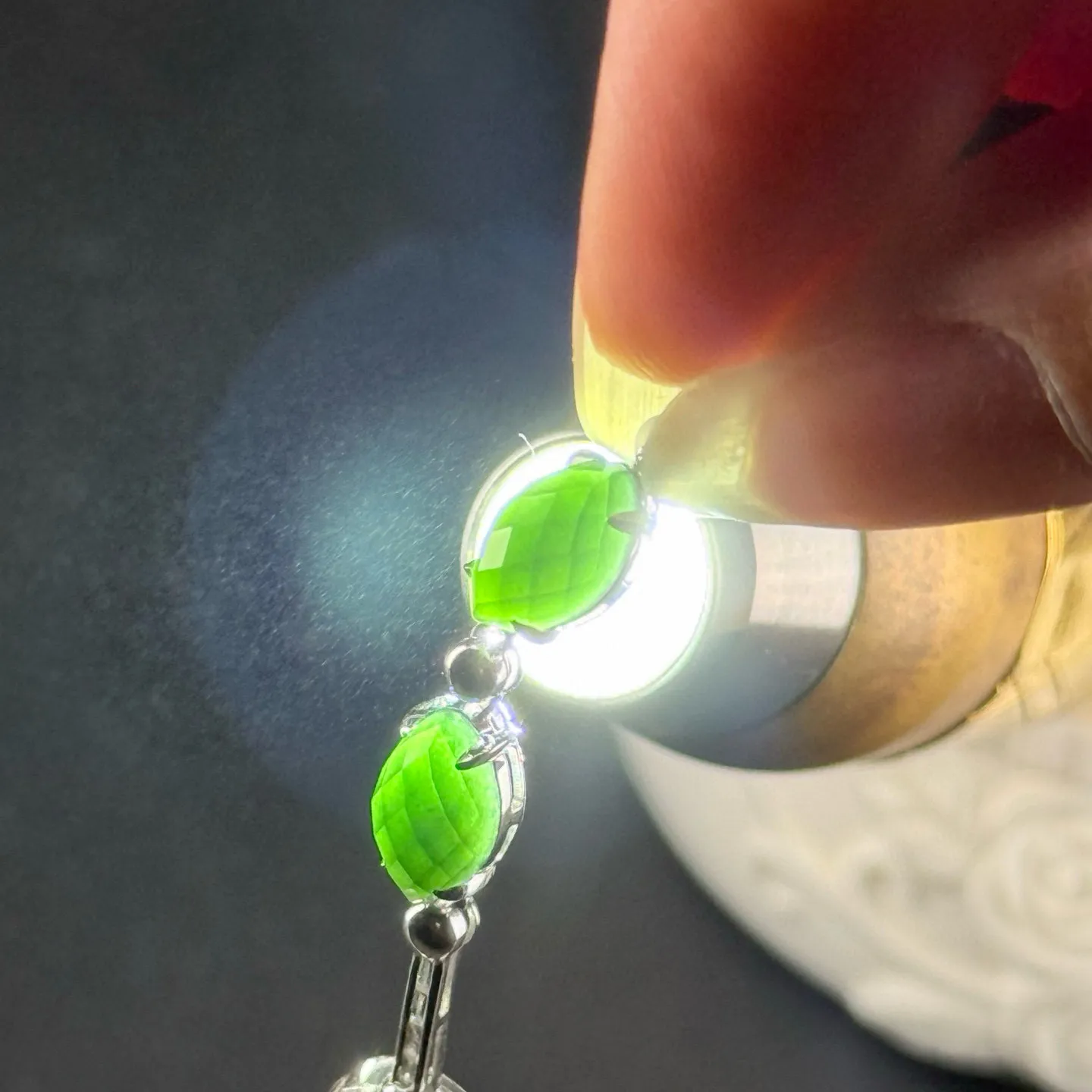 精品18k墨翠项链 种好色正 黑度极好 打灯通透 油性十足 尺寸8.1