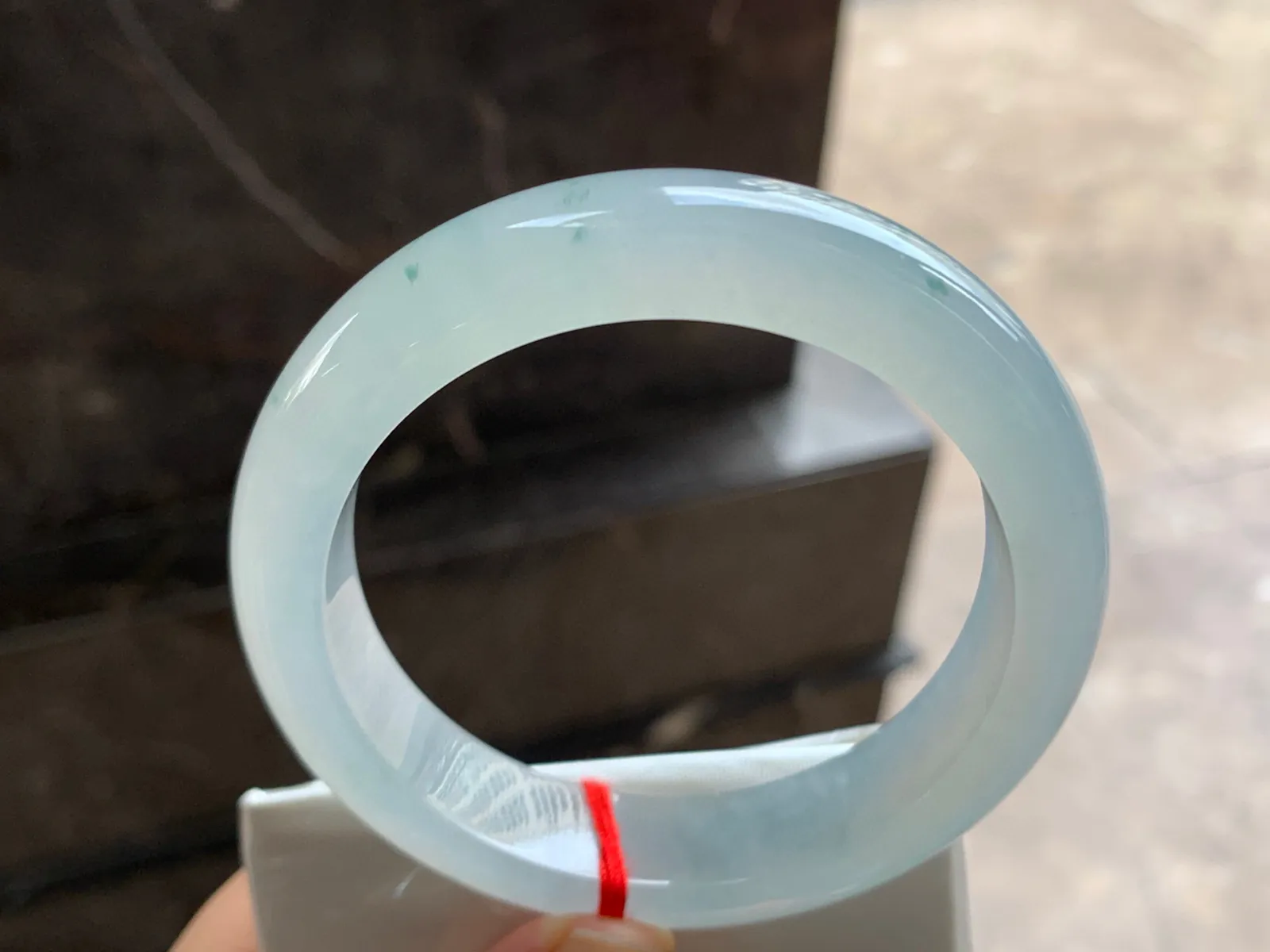 58-13.7-9.4

冰飘花手镯^_^ 清新 水润 干净