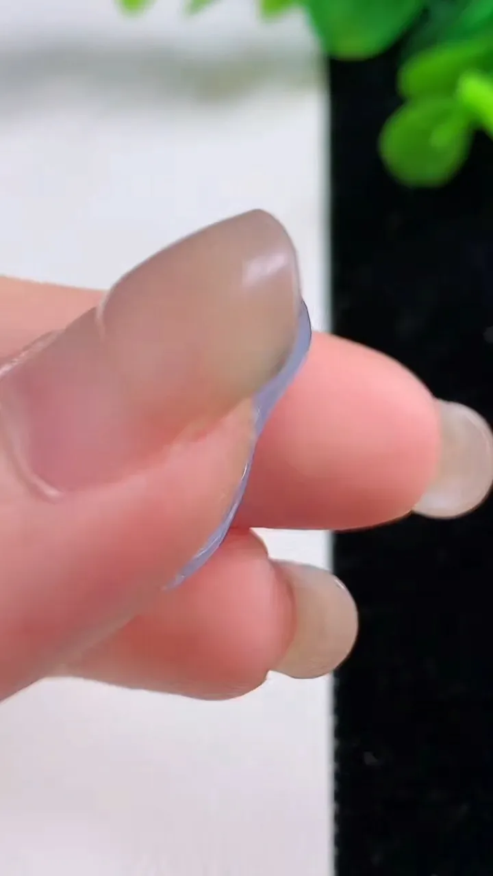 天然A货翡翠紫罗兰白菜吊坠，尺寸22-15-10.2，重量:6.62g
9月1日