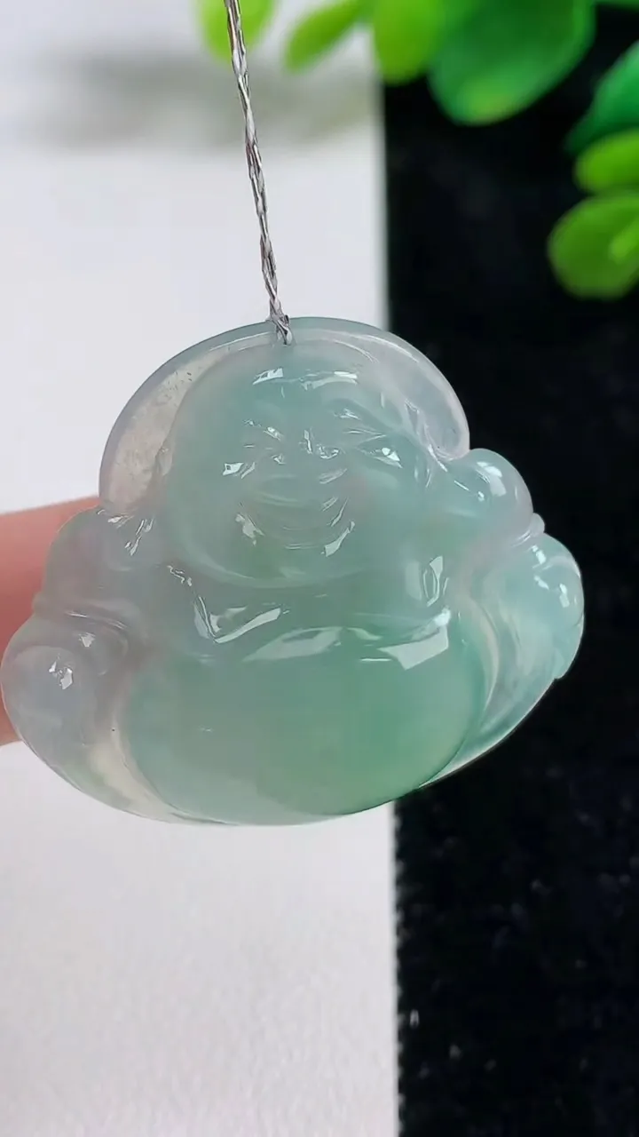 天然A货翡翠佛公吊坠，尺寸32.3-34.5-6.2，重量:10.27g
9月5日