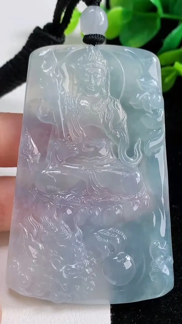 天然A货翡翠种紫罗兰文殊菩萨吊坠，尺寸72.6-46-5.3，重量:48.89g
9月6日