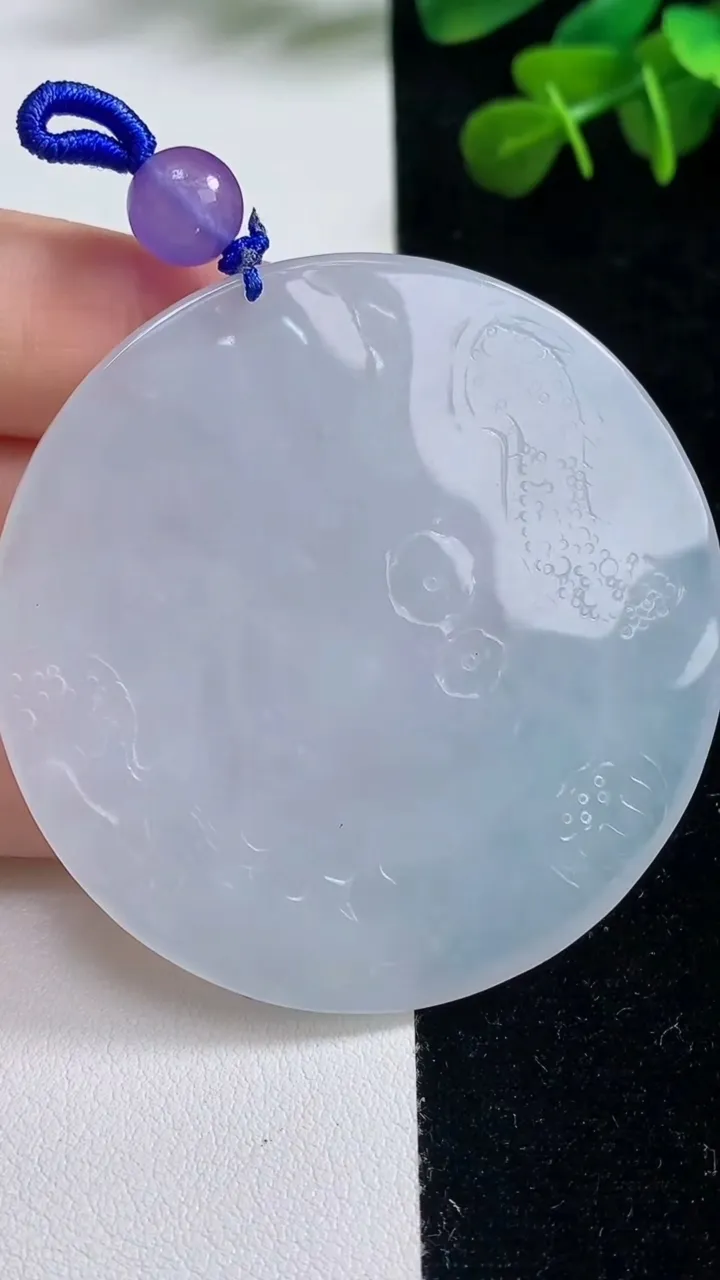 天然A货翡翠紫罗兰祥龙大势至观音菩萨吊坠，尺寸54.8-5，重量:34.77g
9月6日