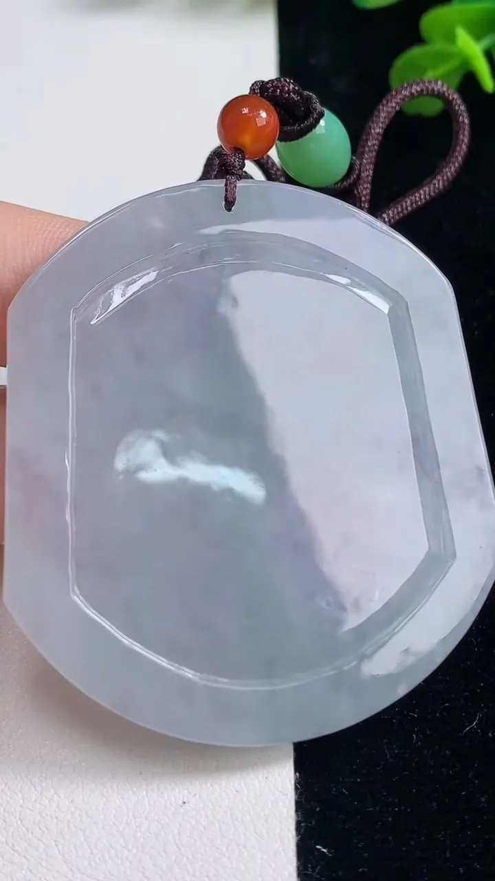 天然A货翡翠春带彩 紫罗兰节节高升 竹节吊坠，尺寸56-51-5.7，重:36.34g
9月6日