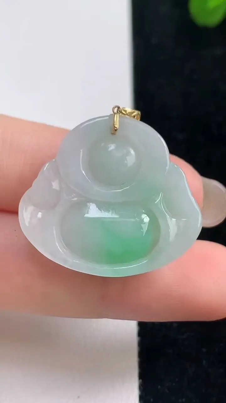 天然A货翡翠佛公吊坠，尺寸25-28.3-6，重:6.27g
9月6日