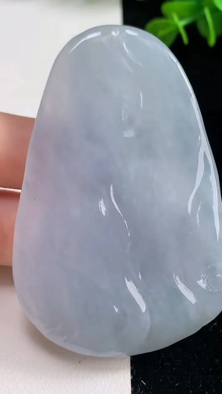 天然A货翡翠紫罗兰大势至观音菩萨吊坠，尺寸68.2-45-8.2，重量:54.38g
9月6日