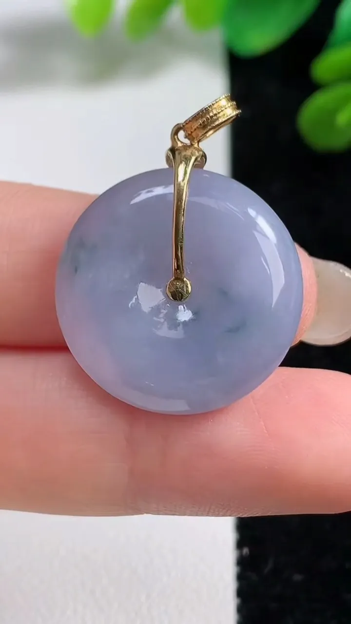 天然A货翡翠18k金紫罗兰飘花平安扣吊坠，尺寸22-5.5，重量:6.49g
9月7日