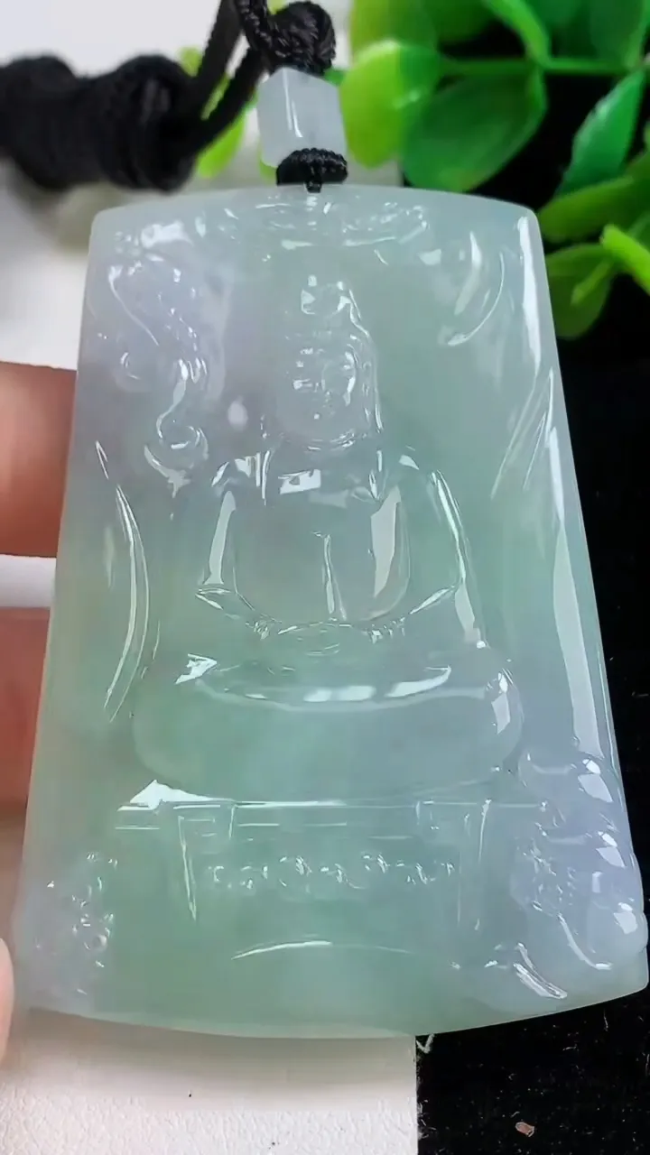 天然A货翡翠文殊菩萨吊坠，尺寸68.8-45.7-5.3，重量:46.62g
9月7日