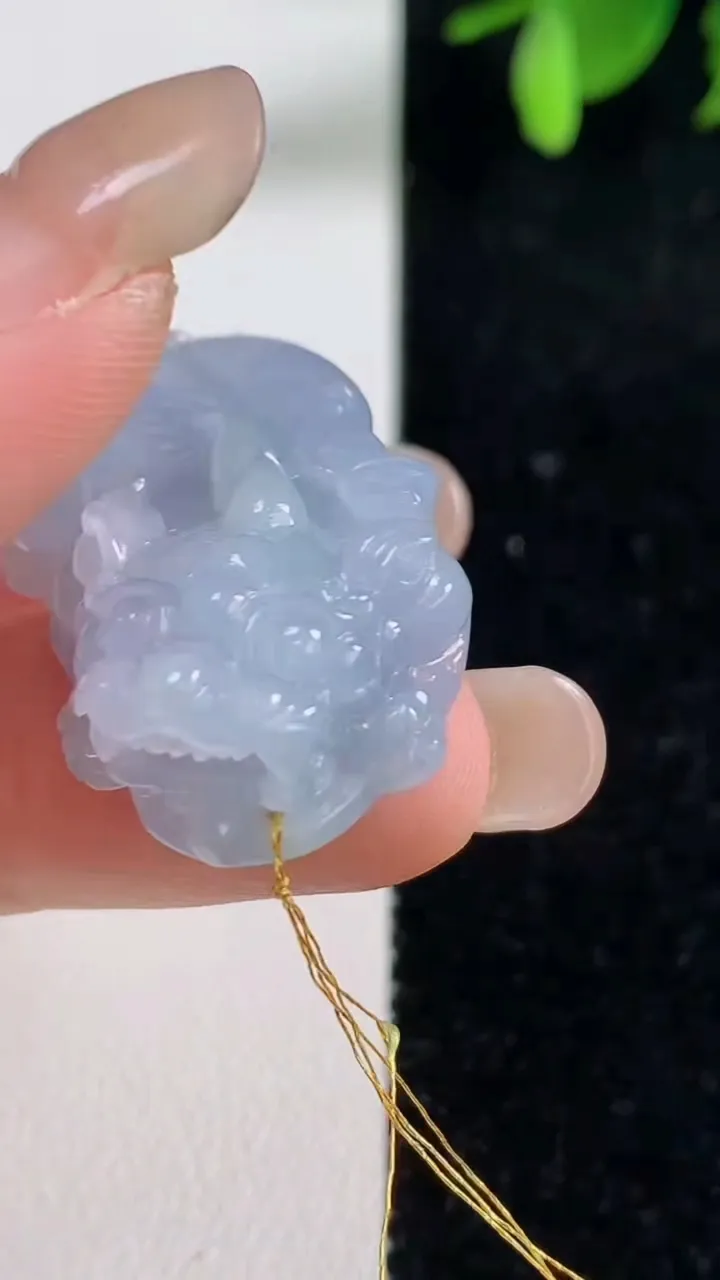 天然A货翡翠紫罗兰貔貅吊坠，尺寸34-19.2-10，重量:13.00g
9月10日