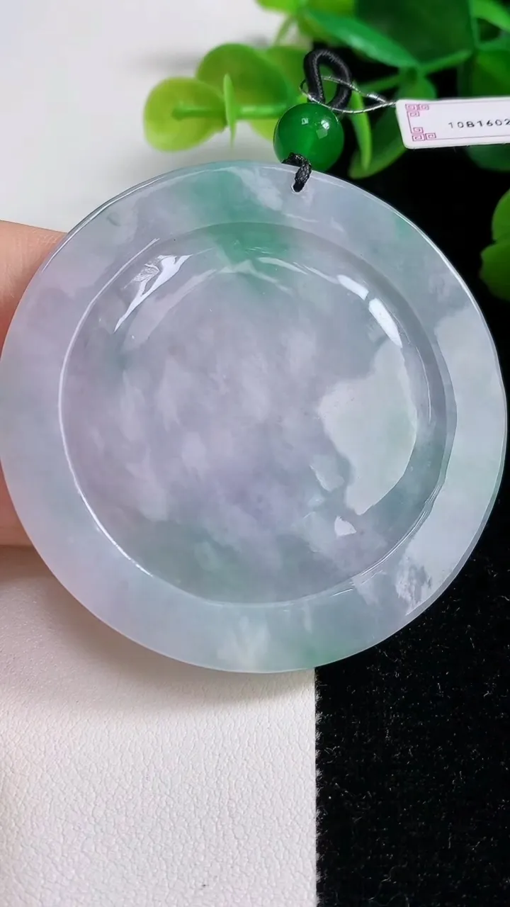 天然A货翡翠生肖虎吊坠，尺寸 55.7-7，重: 35.17g
9月10日