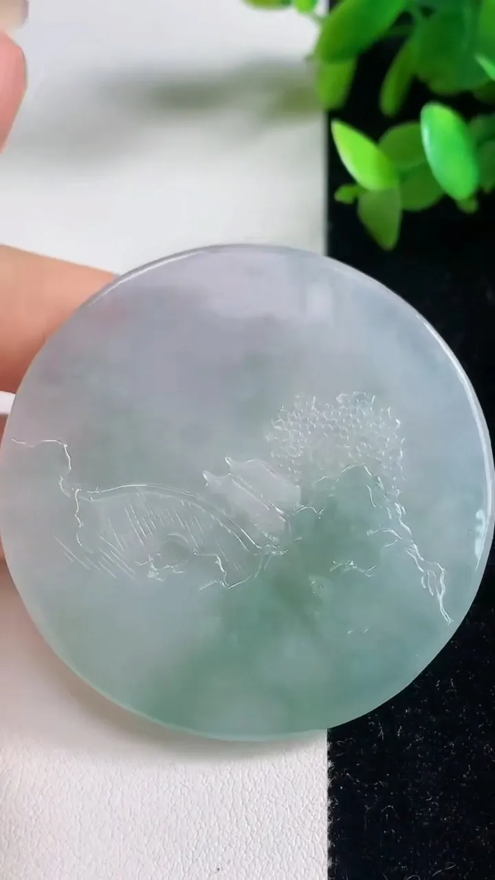 天然A货翡翠文殊菩萨吊坠，尺寸53-5.5，重量:34.20g
9月11日