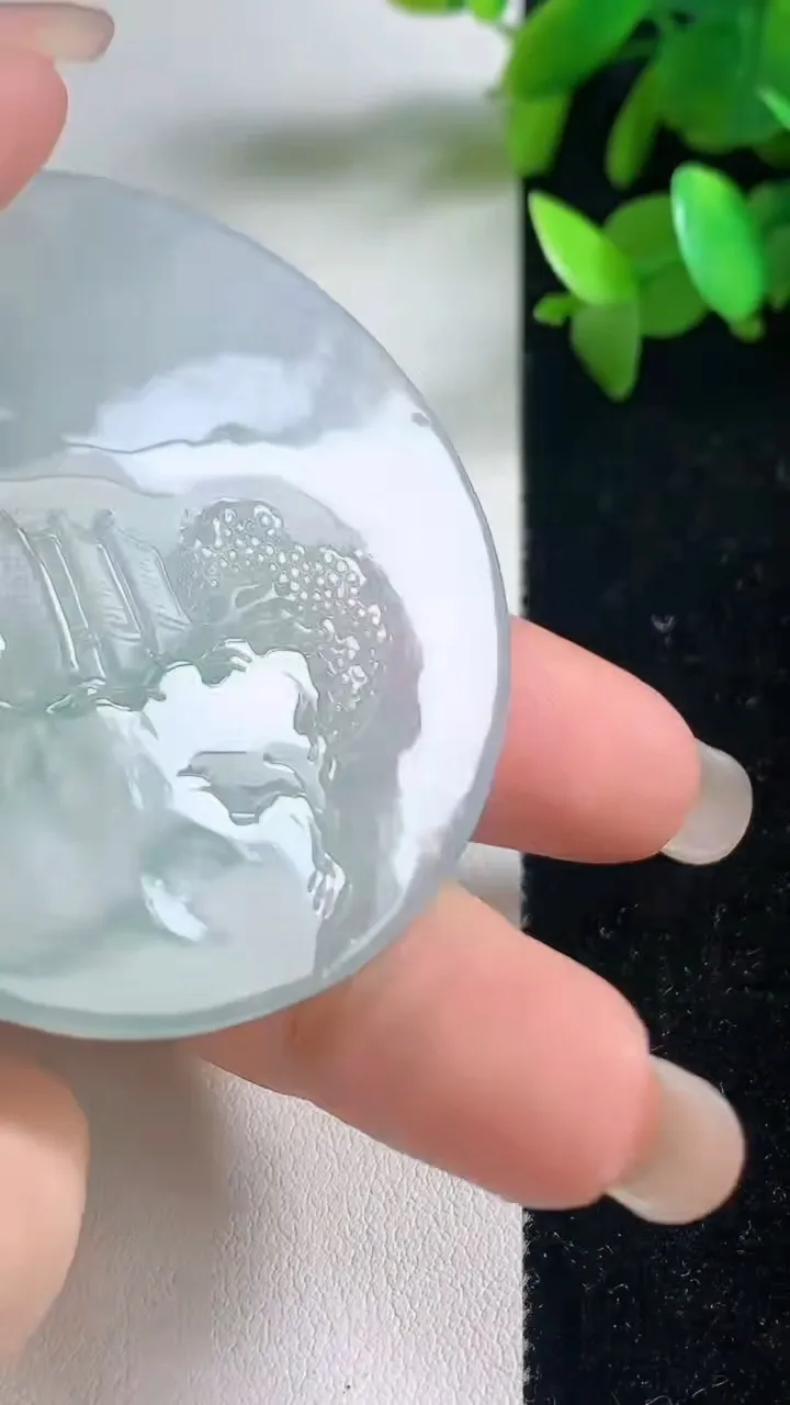 天然A货翡翠文殊菩萨吊坠，尺寸53-5.5，重量:34.20g
9月11日
