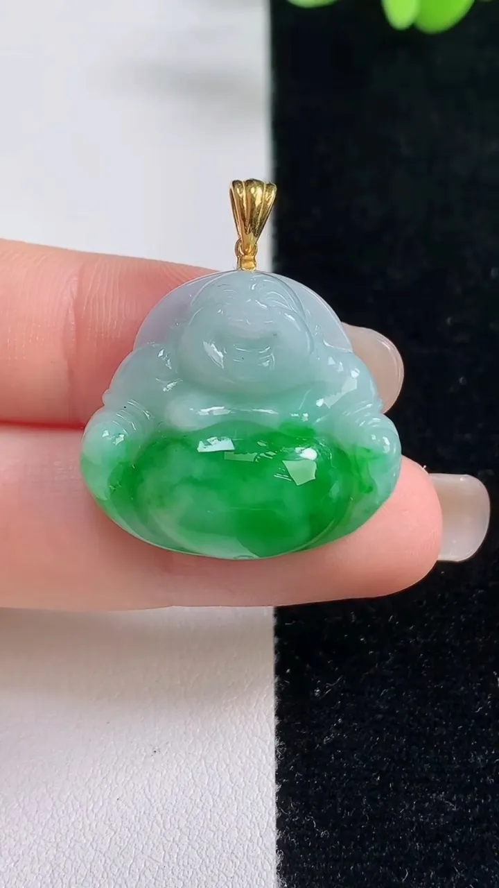 天然A货翡翠佛公吊坠，尺寸23.6-26-7.6，重量:8.08g
9月13日