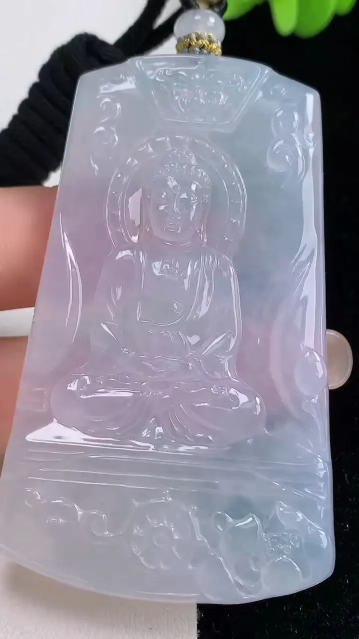 天然A货翡翠种紫罗兰大日如来吊坠，尺寸68-40-5.3，重量:39.31g
9月13日