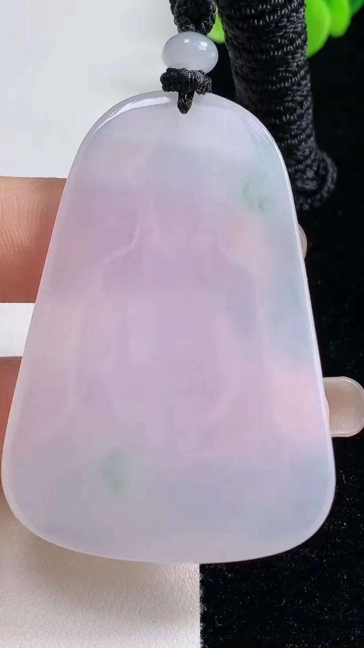 天然A货翡翠种飘花素衣观音吊坠，尺寸58.7-39.8-4.6，重量:27.19g
9月13日