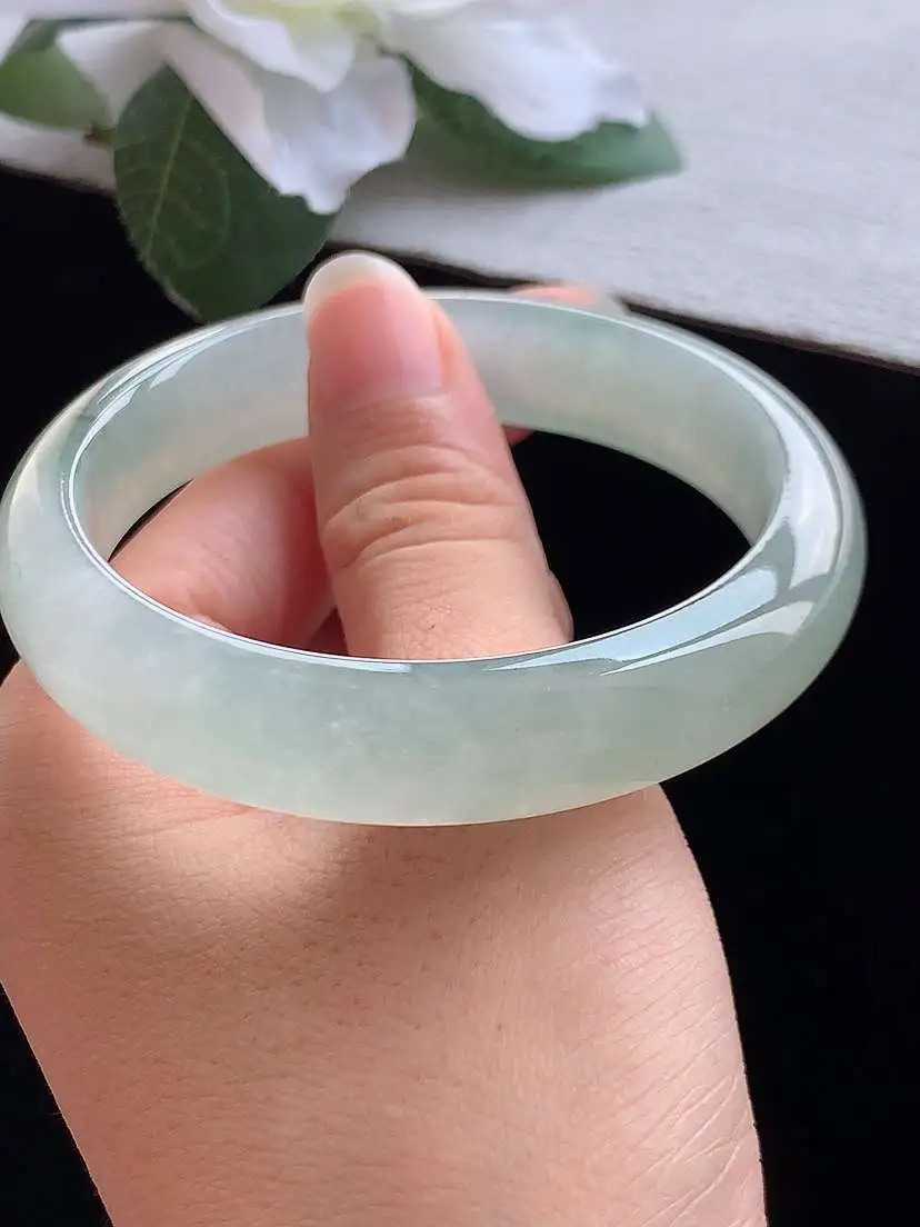 a货翡翠老坑冰种飘花正装正圈手镯54-55圈口  尺寸54.8×12.6×7.7mm 重量52.78g 0913